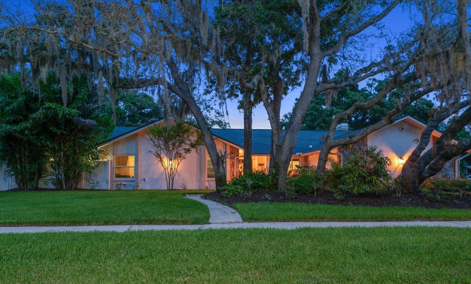 Single Family Residence em CLEARWATER, FL - Daniel Dourado