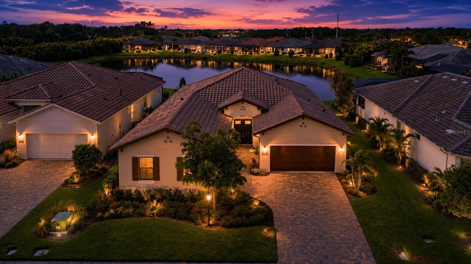 Single Family Residence em SARASOTA, FL - Daniel Dourado