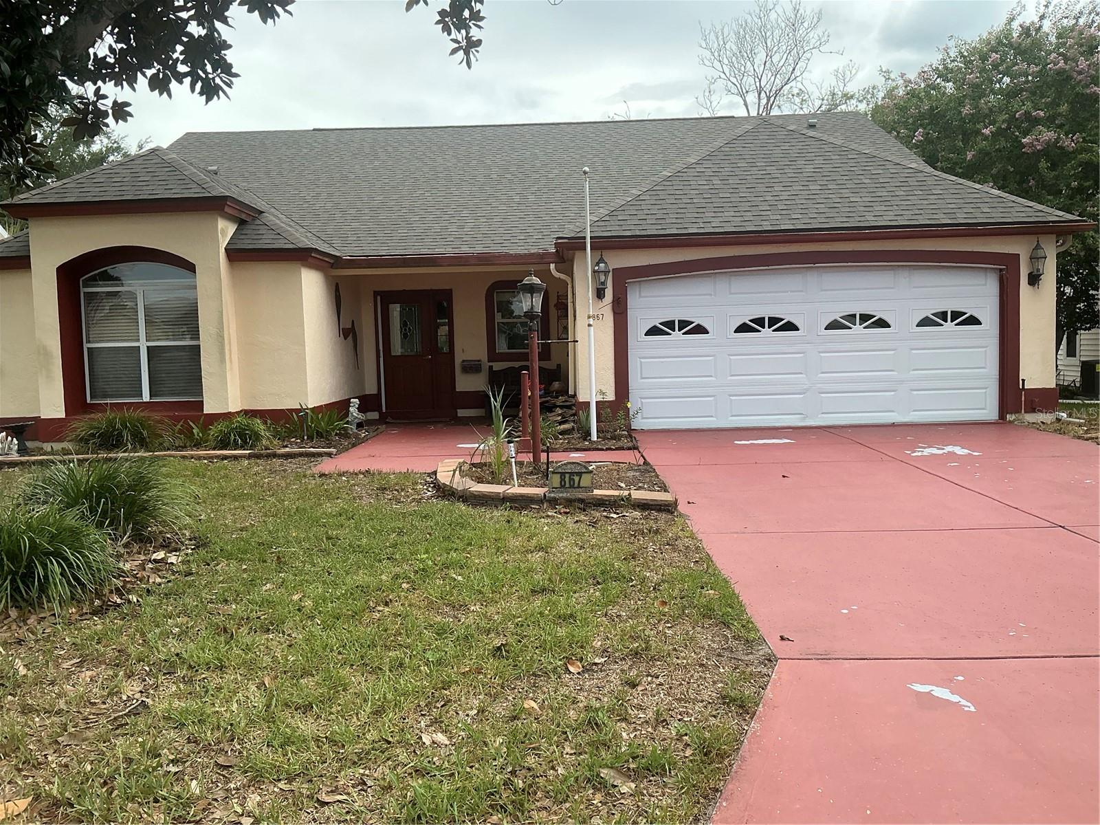 Single Family Residence in THE VILLAGES, FL - Daniel Dourado