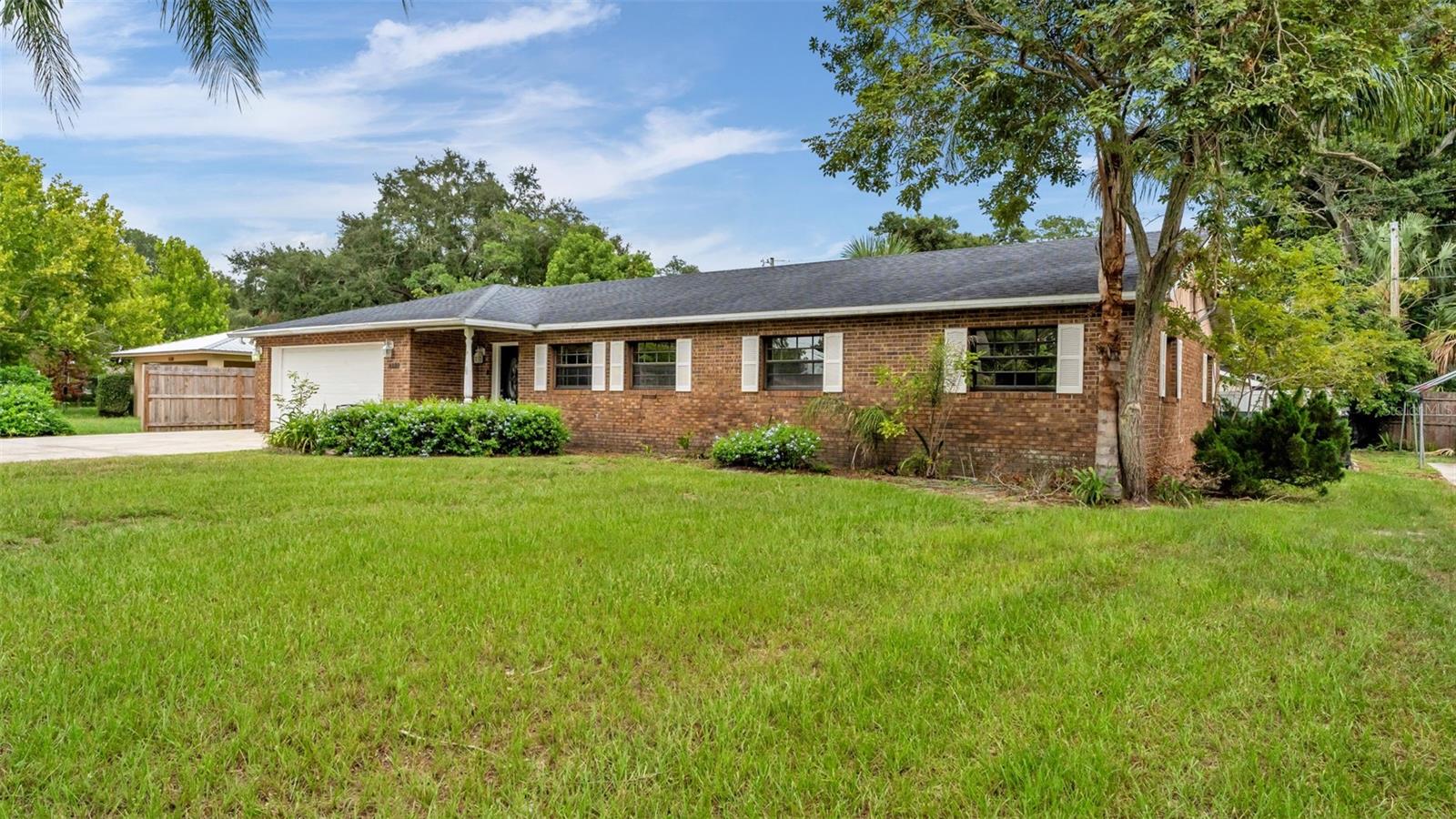 Single Family Residence in LAKELAND, FL - Daniel Dourado