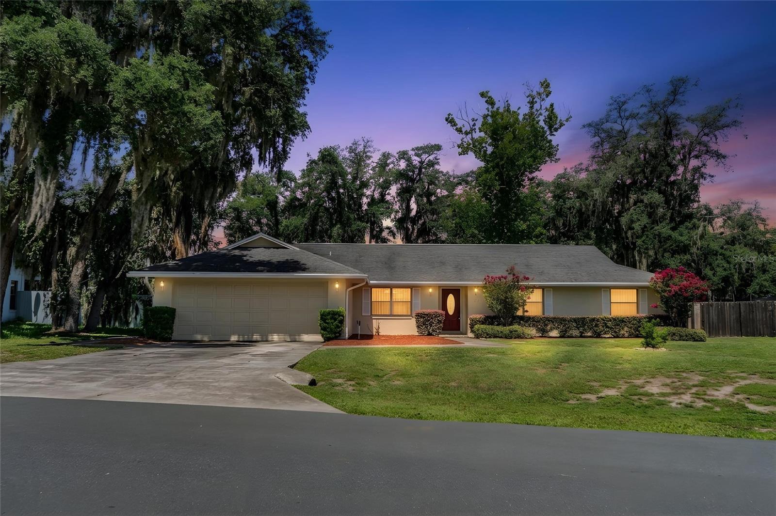 Single Family Residence in LAKELAND, FL - Daniel Dourado