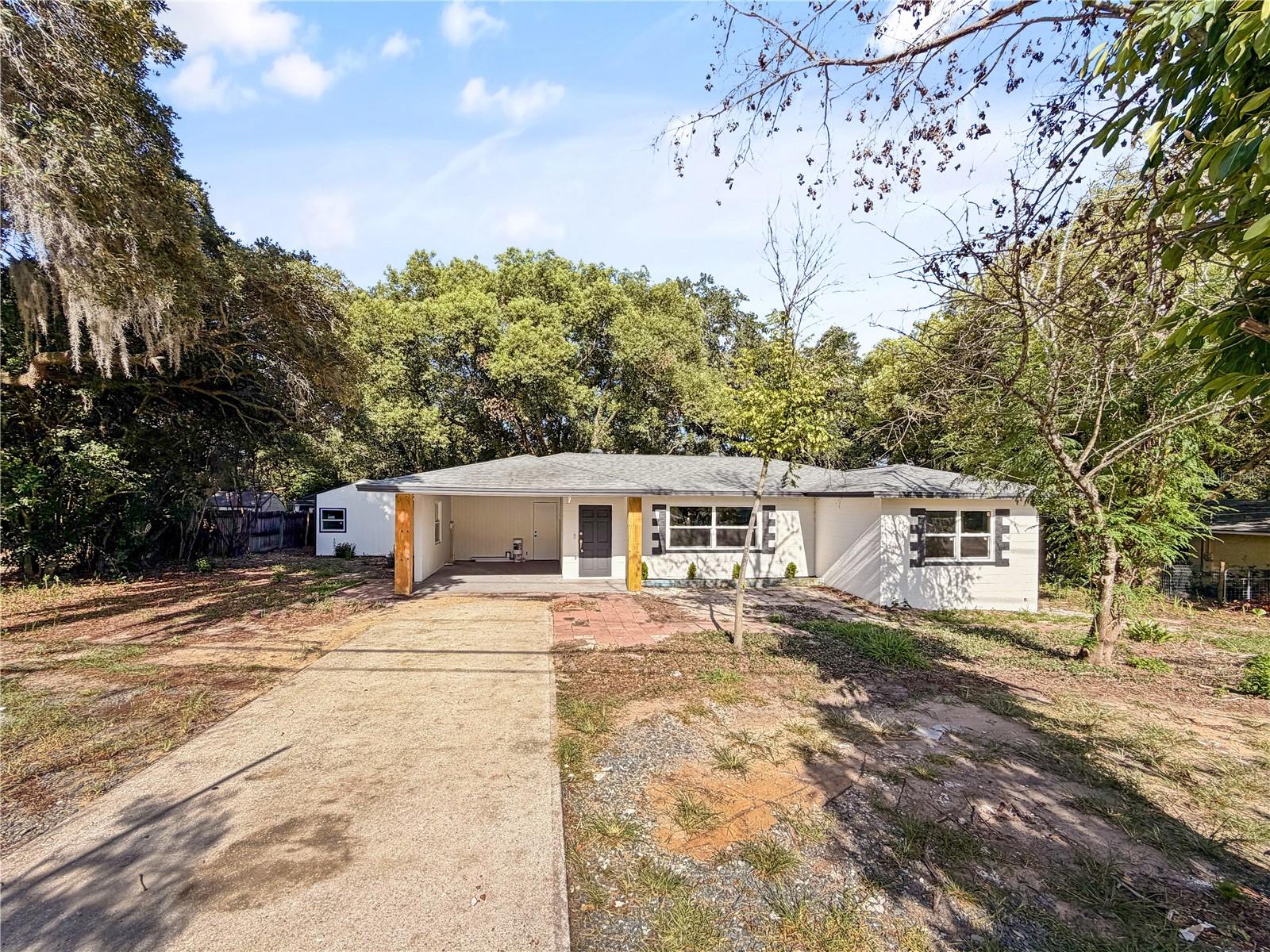 Single Family Residence em CLERMONT, FL - Daniel Dourado