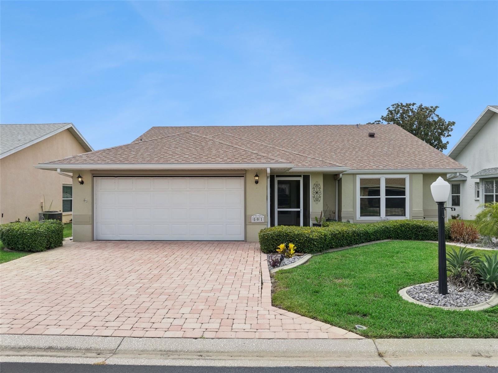 Single Family Residence in HAINES CITY, FL - Daniel Dourado