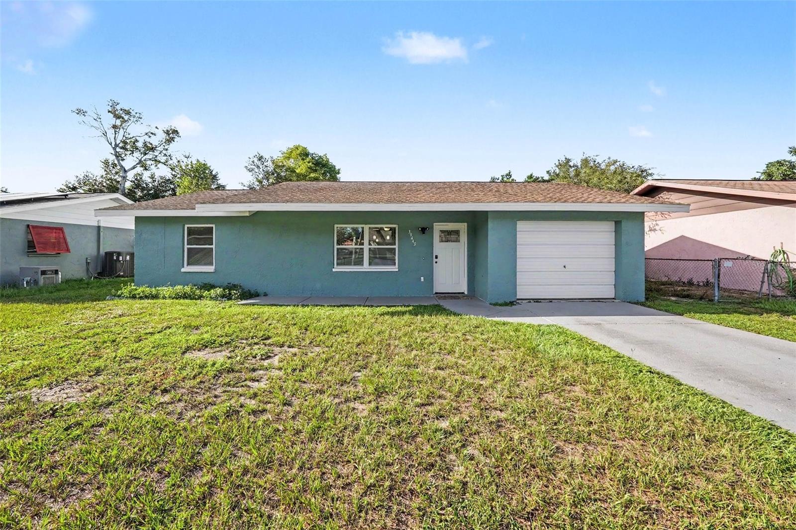 Single Family Residence em ZEPHYRHILLS, FL - Daniel Dourado