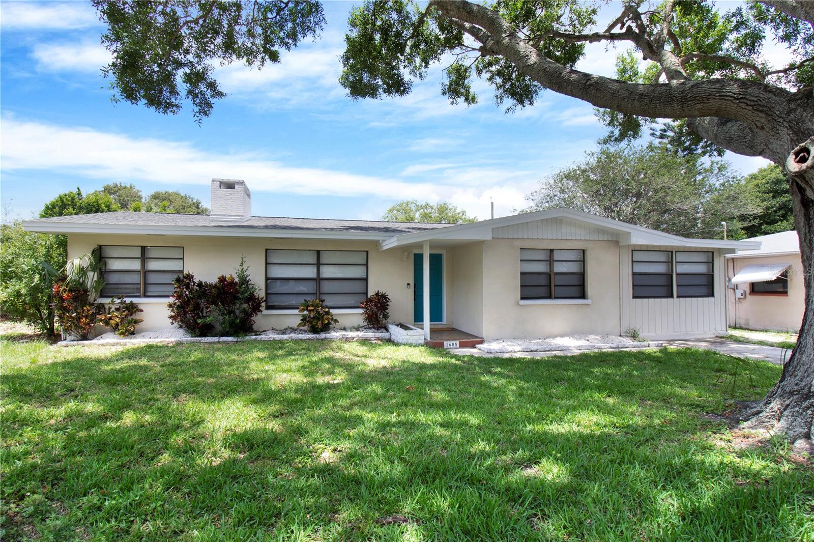 Single Family Residence em CLEARWATER, FL - Daniel Dourado