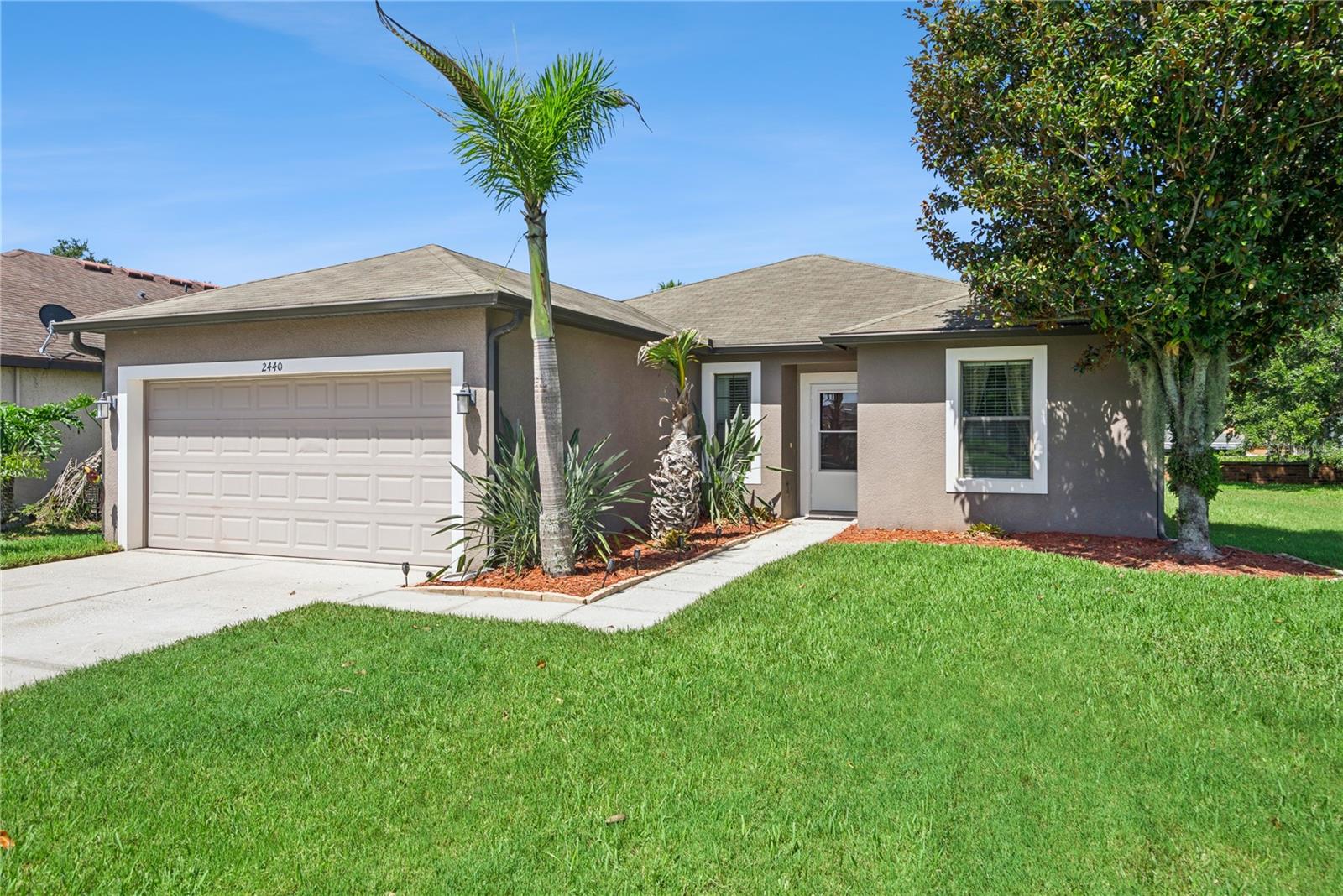 Single Family Residence em SANFORD, FL - Daniel Dourado