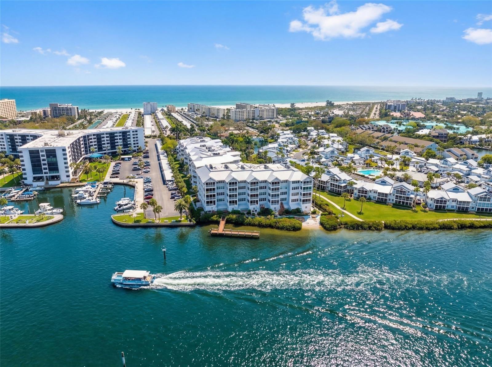 Condominium em SARASOTA, FL - Daniel Dourado