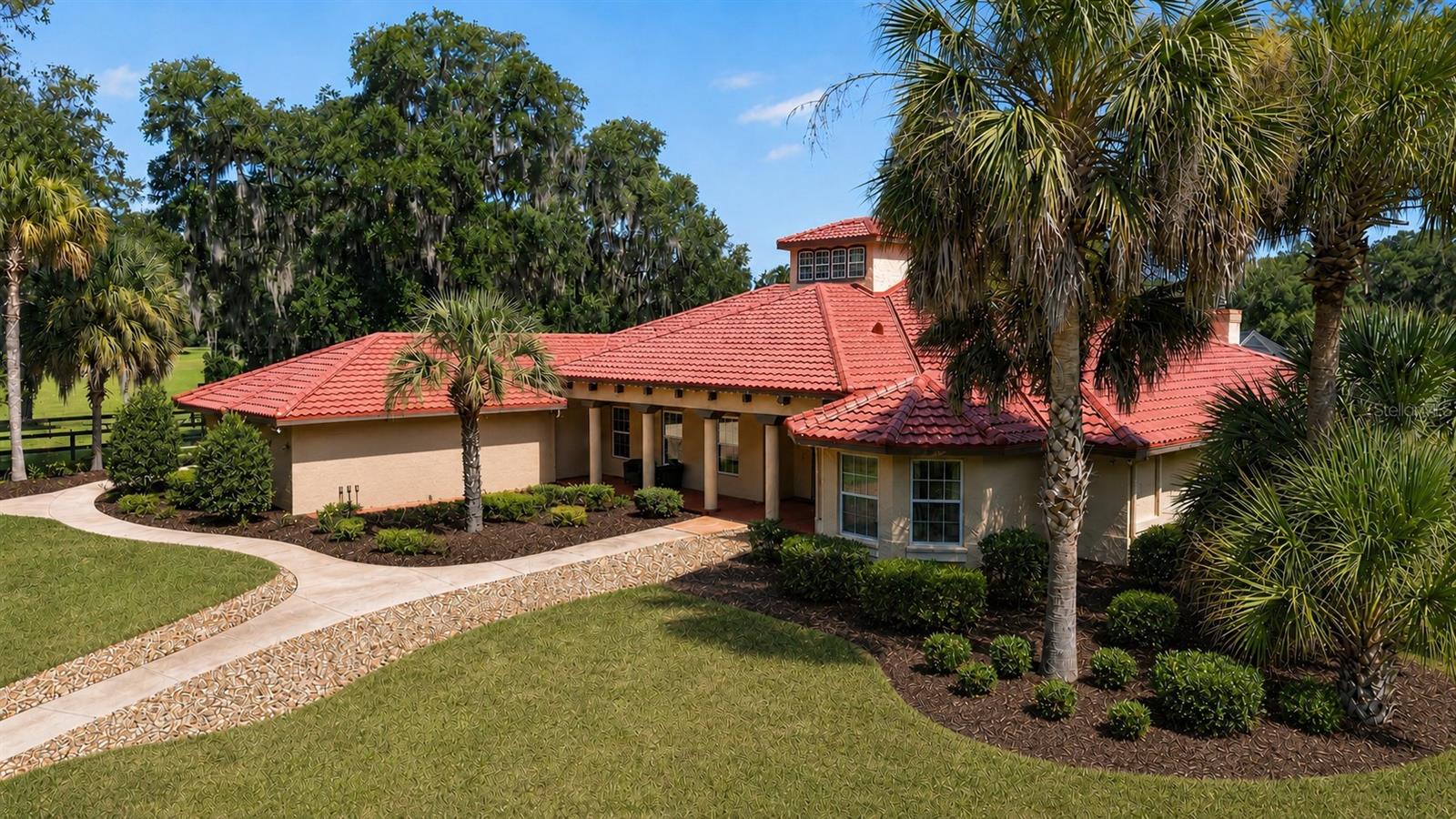 Single Family Residence in OCALA, FL - Daniel Dourado