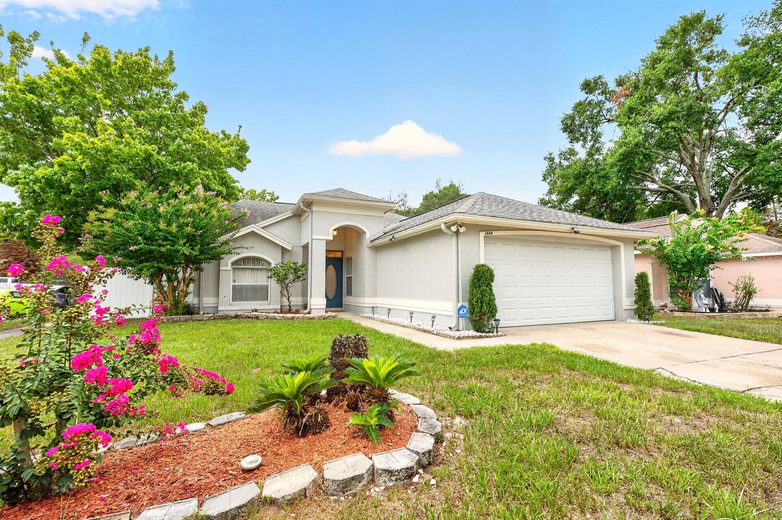Single Family Residence in APOPKA, FL - Daniel Dourado