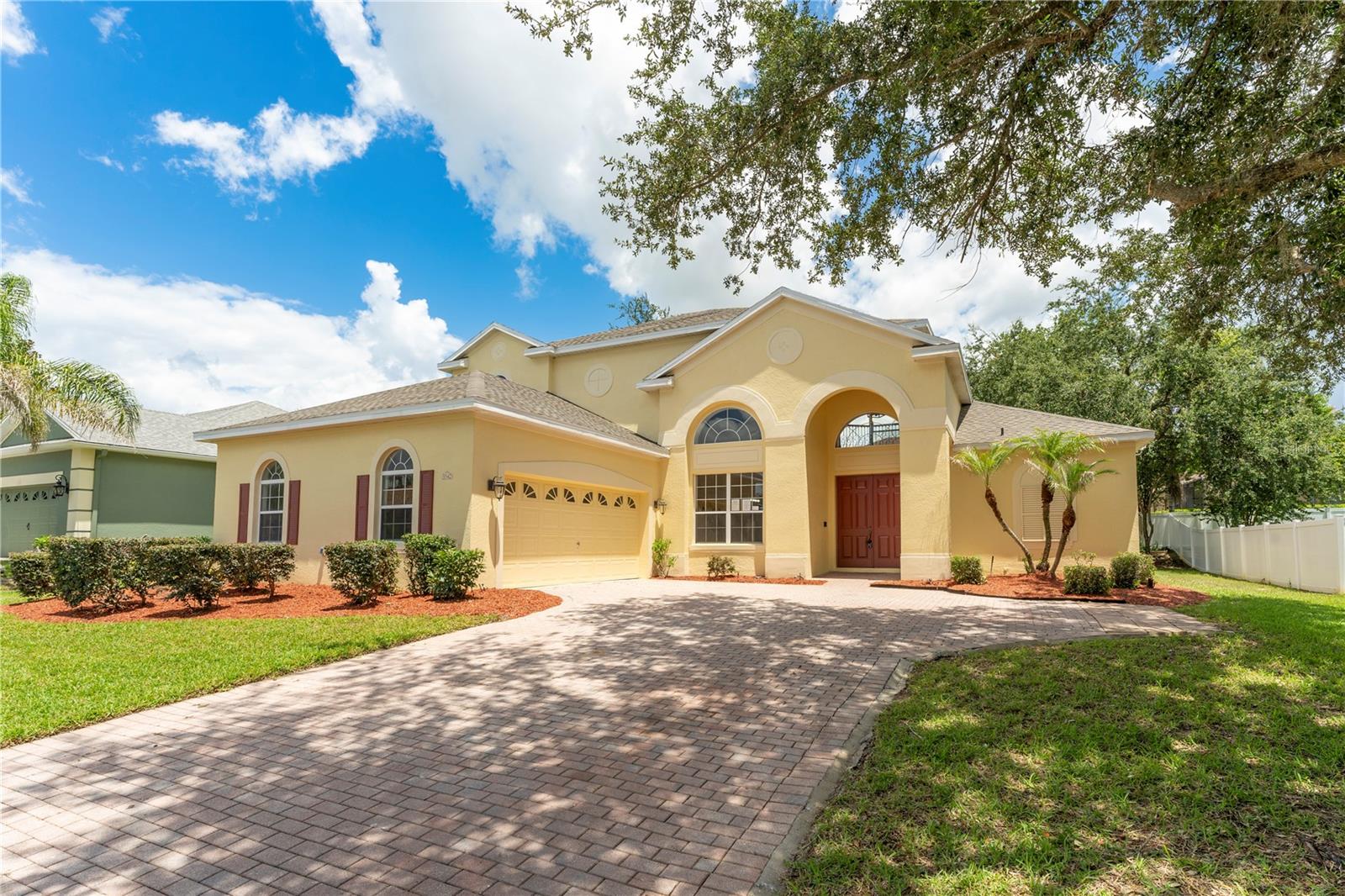 Single Family Residence em CLERMONT, FL - Daniel Dourado