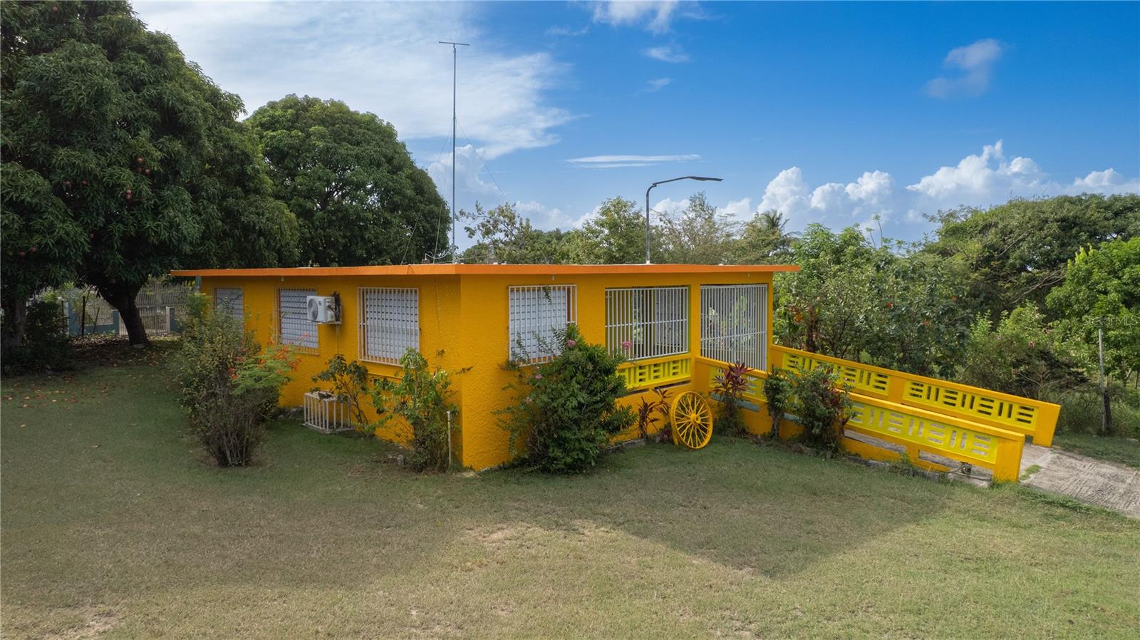 Single Family Residence in VIEQUES, PR - Daniel Dourado