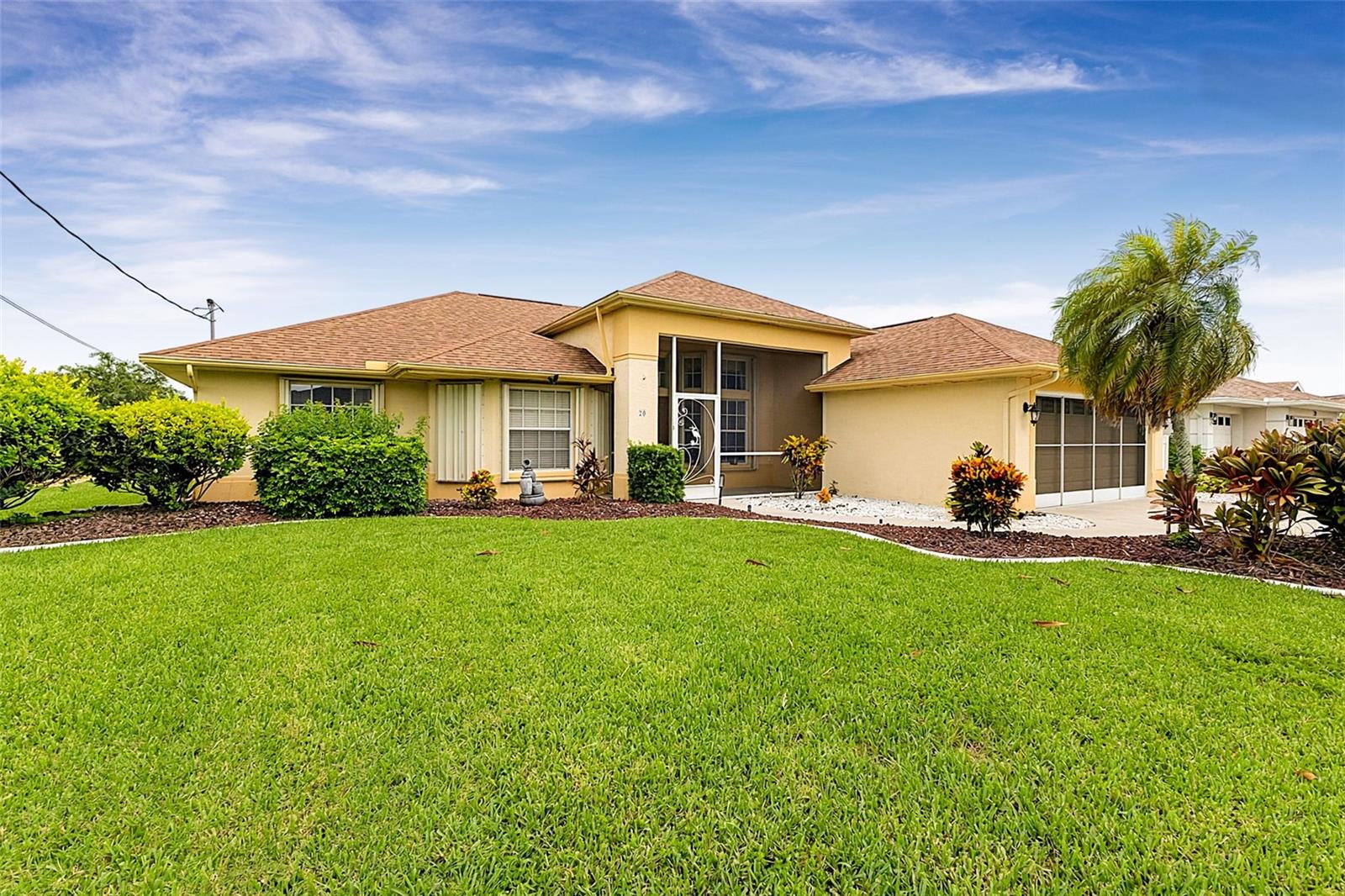 Single Family Residence em ROTONDA WEST, FL - Daniel Dourado