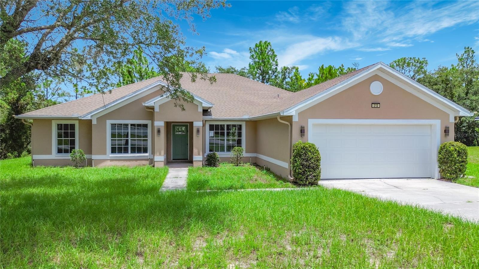 Single Family Residence in HOMOSASSA, FL - Daniel Dourado