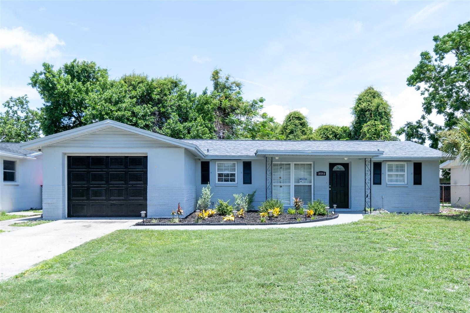 Single Family Residence in PORT RICHEY, FL - Daniel Dourado