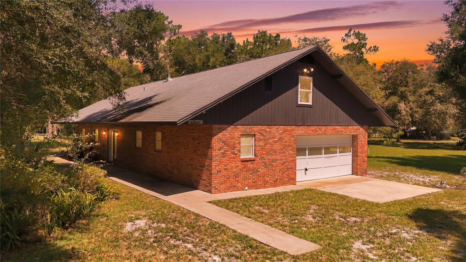 Single Family Residence em PIERSON, FL - Daniel Dourado