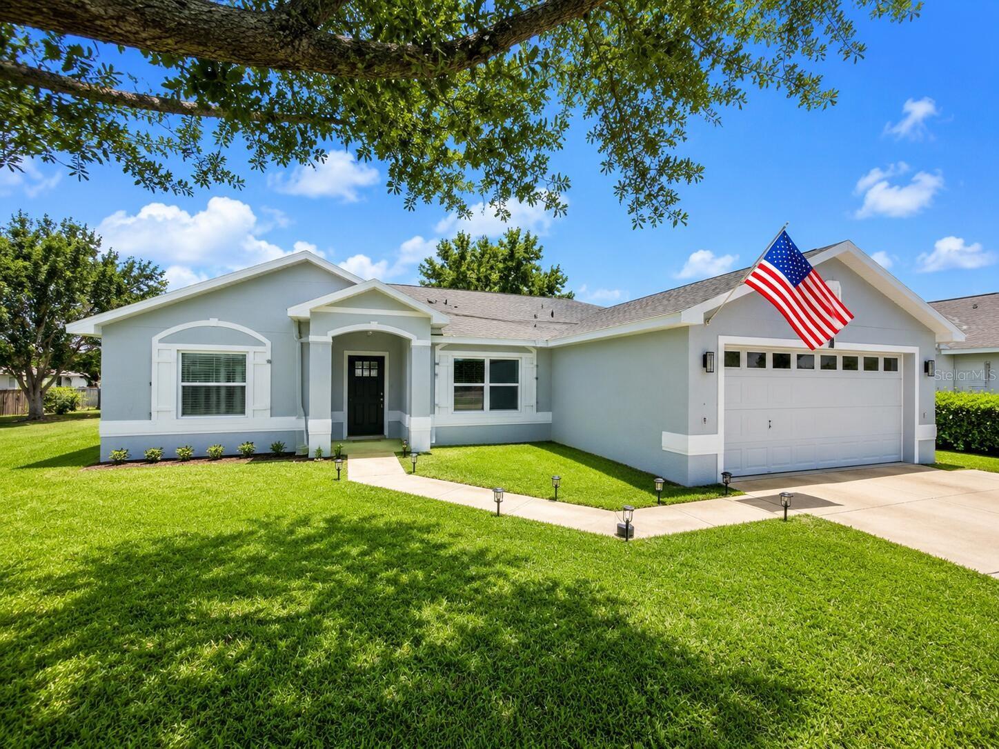 Single Family Residence in PALM COAST, FL - Daniel Dourado
