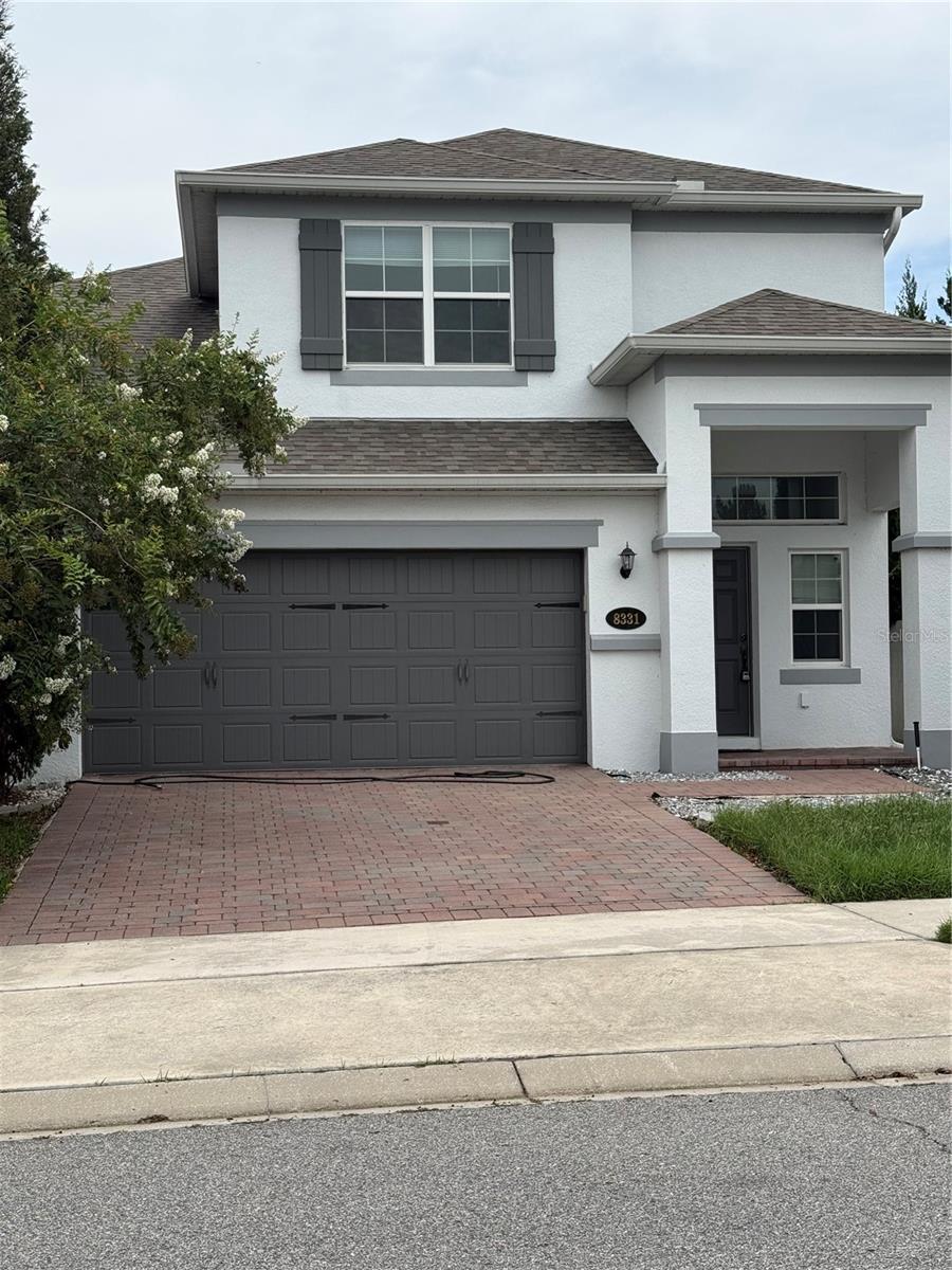 Single Family Residence in ORLANDO, FL - Daniel Dourado