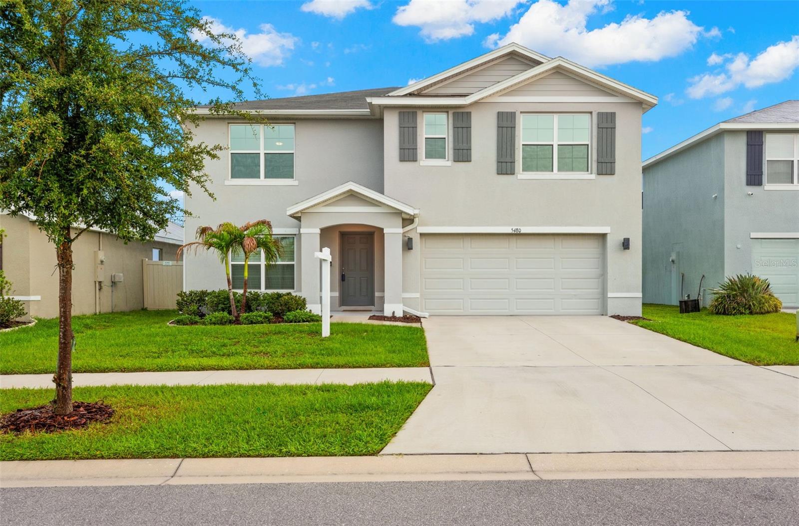 Single Family Residence in WIMAUMA, FL - Daniel Dourado