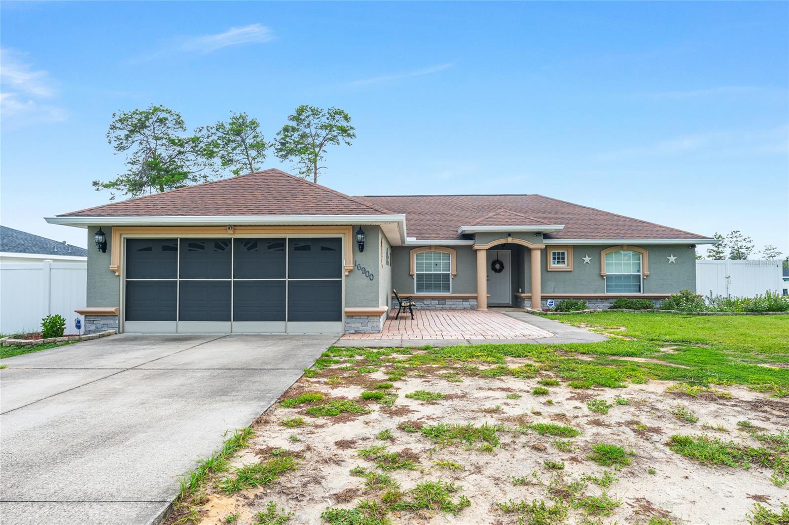 Single Family Residence in OCALA, FL - Daniel Dourado