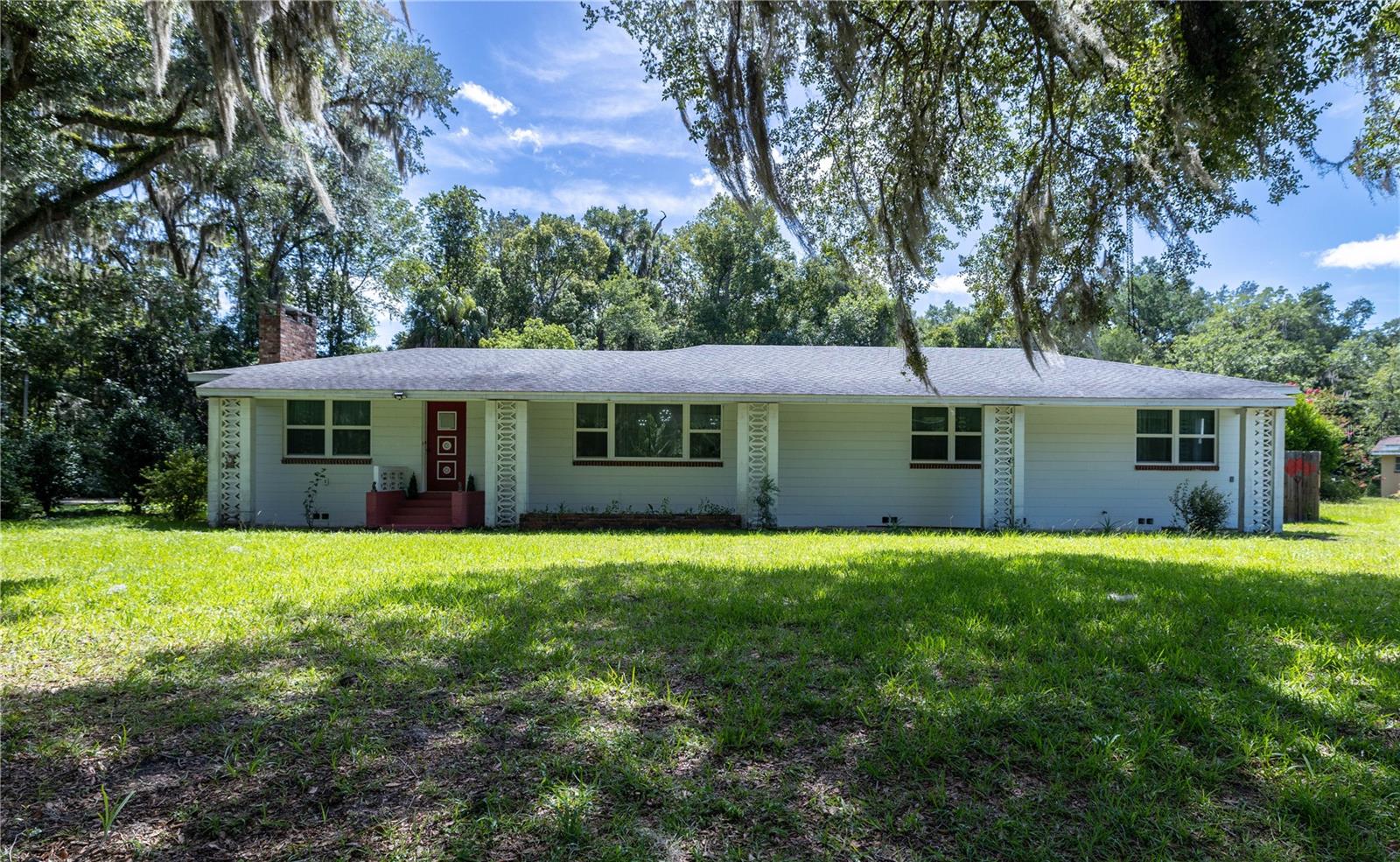Single Family Residence em BRONSON, FL - Daniel Dourado