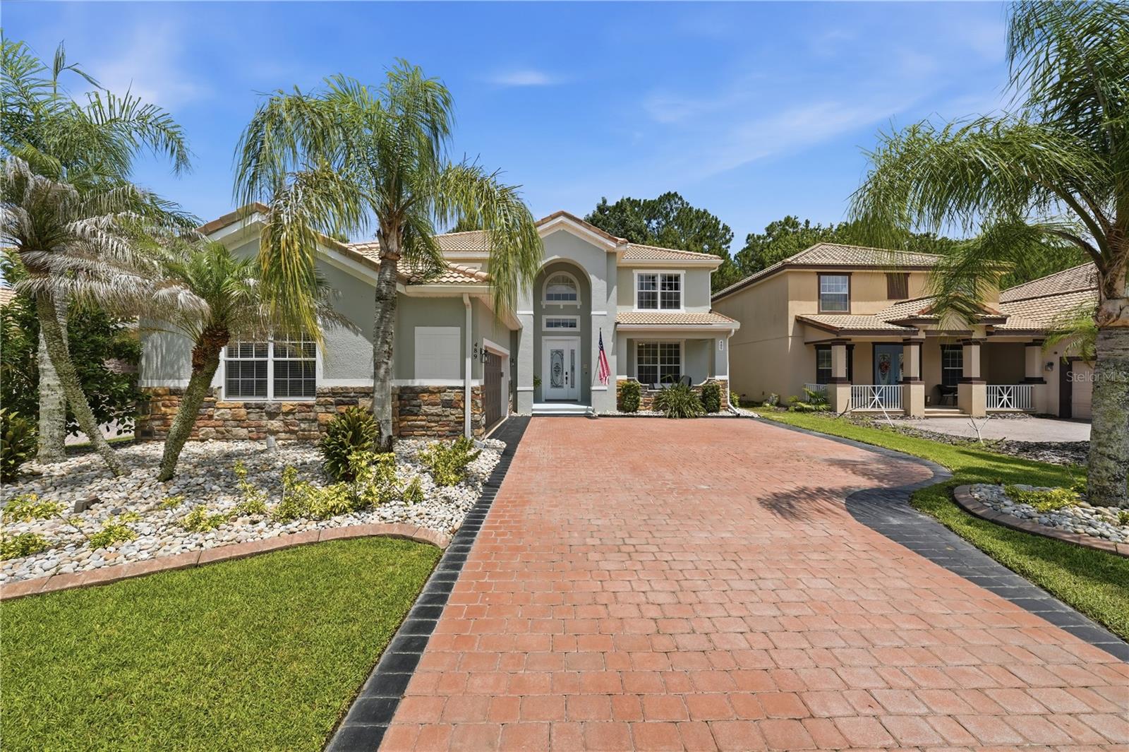 Single Family Residence in NEW SMYRNA BEACH, FL - Daniel Dourado