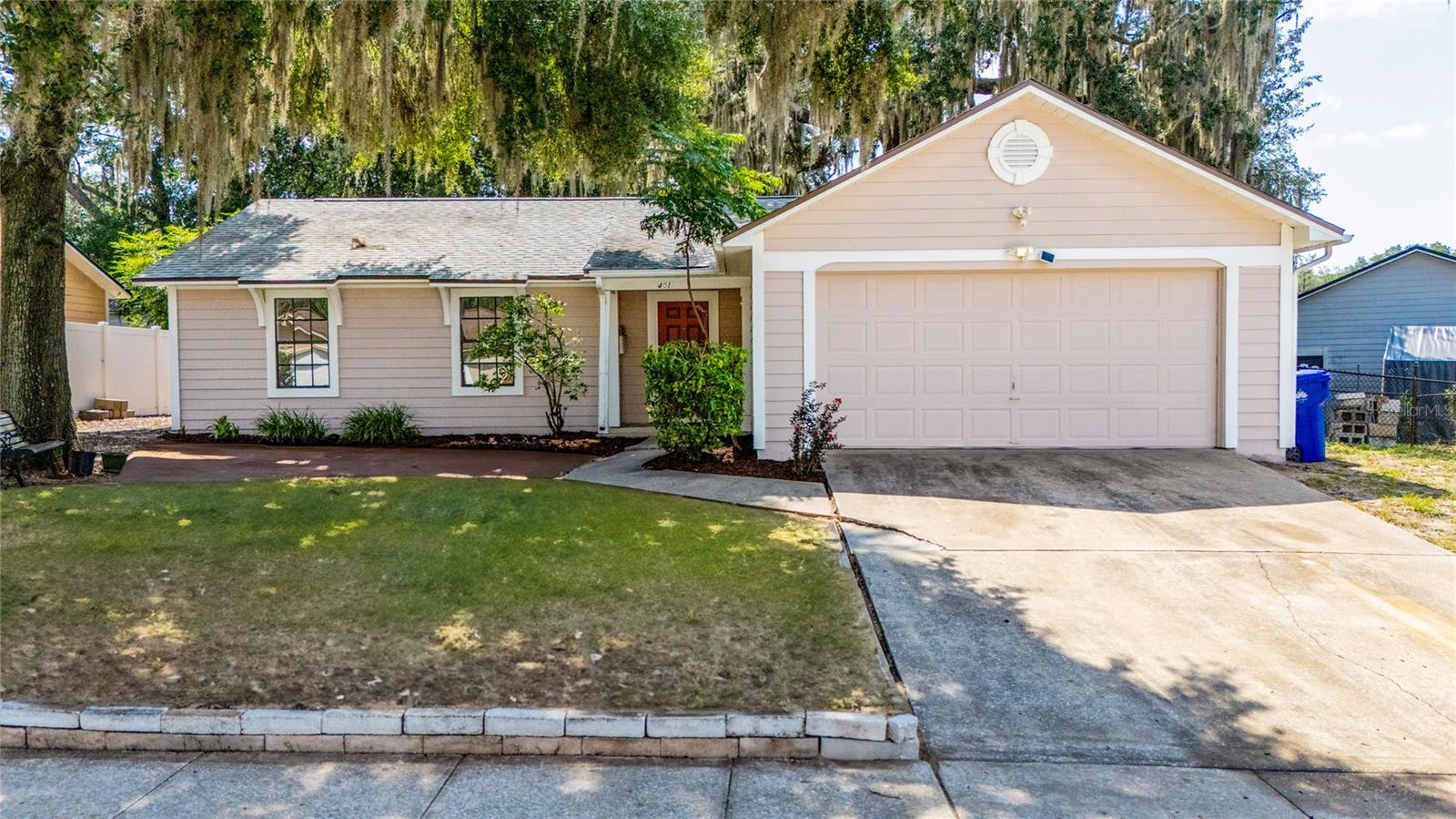 Single Family Residence em OCOEE, FL - Daniel Dourado