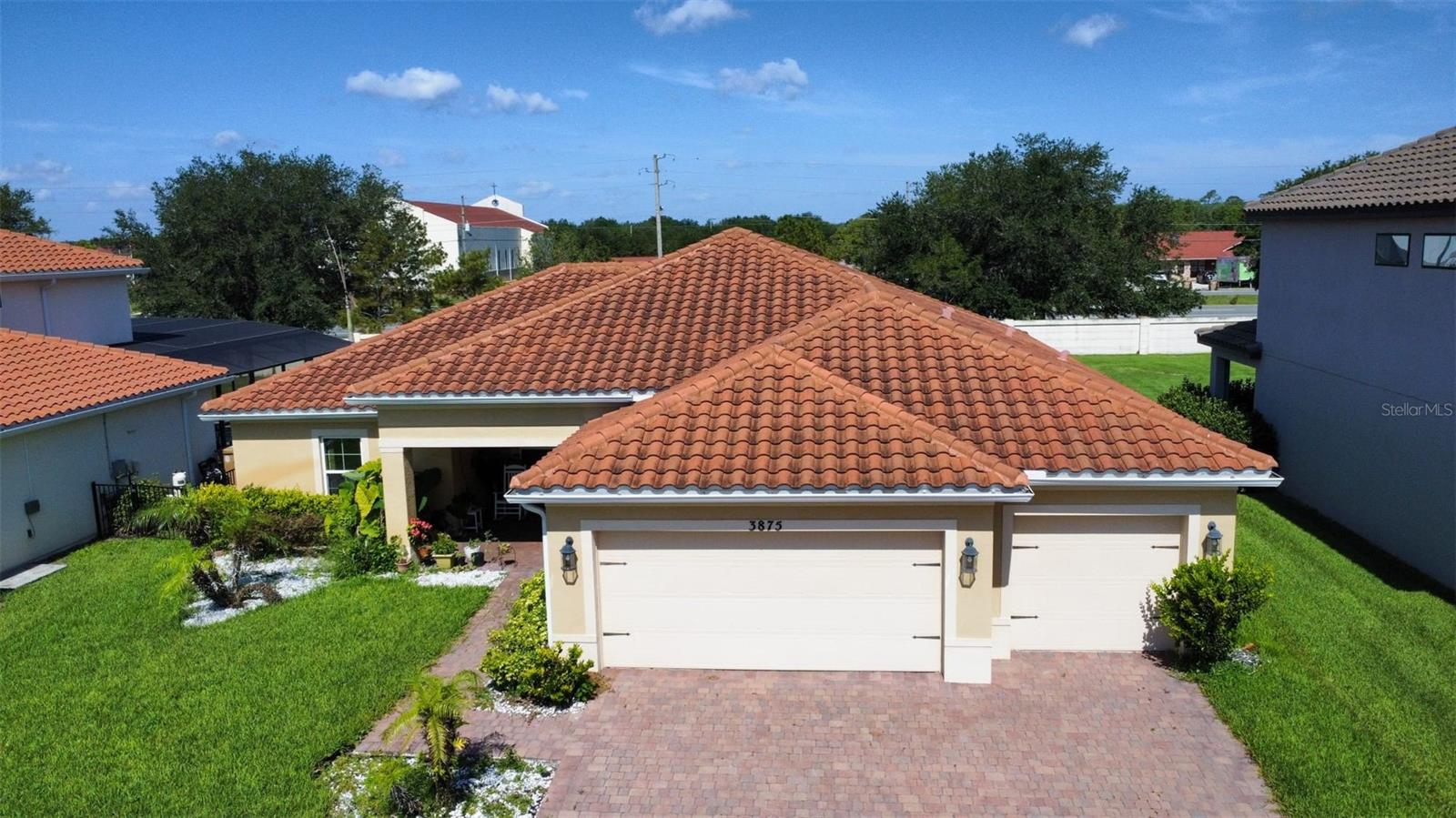 Single Family Residence em KISSIMMEE, FL - Daniel Dourado