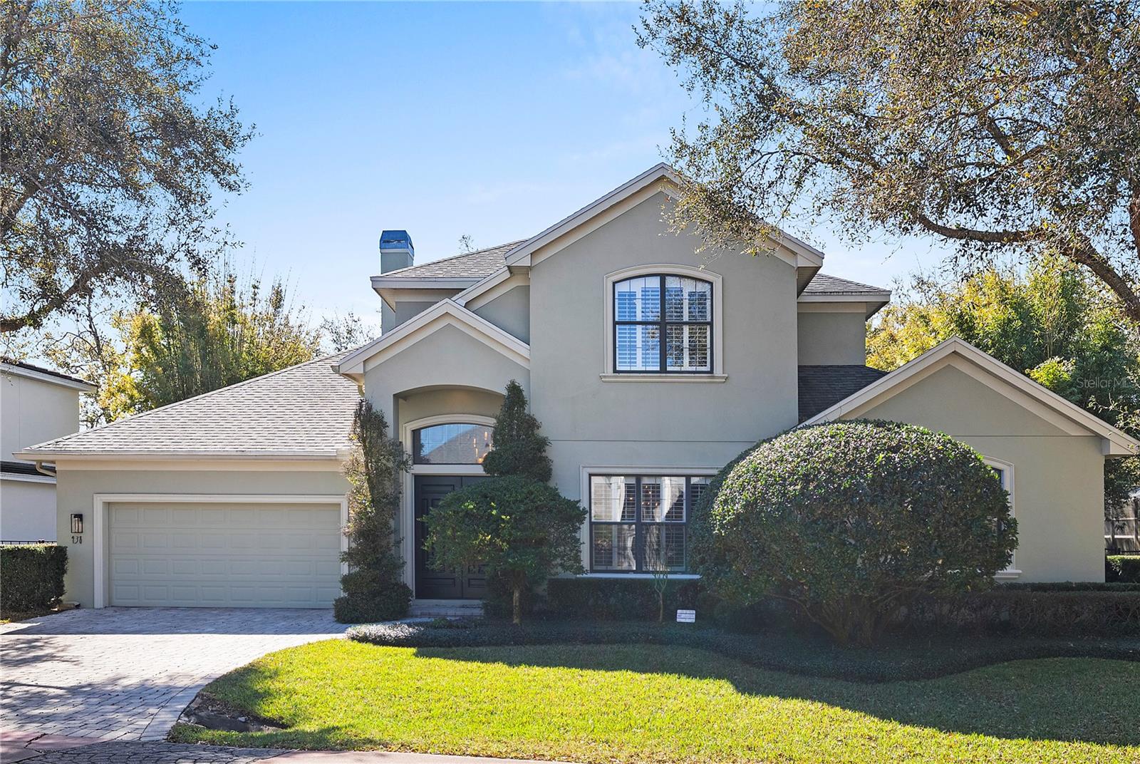 Single Family Residence in ORLANDO, FL - Daniel Dourado