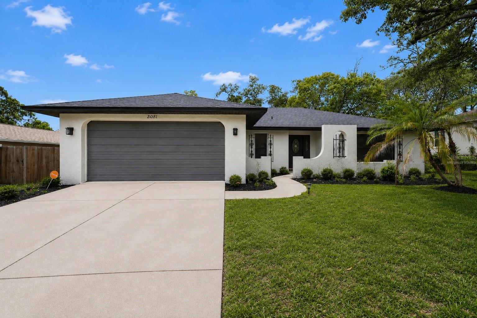 Single Family Residence em SPRING HILL, FL - Daniel Dourado