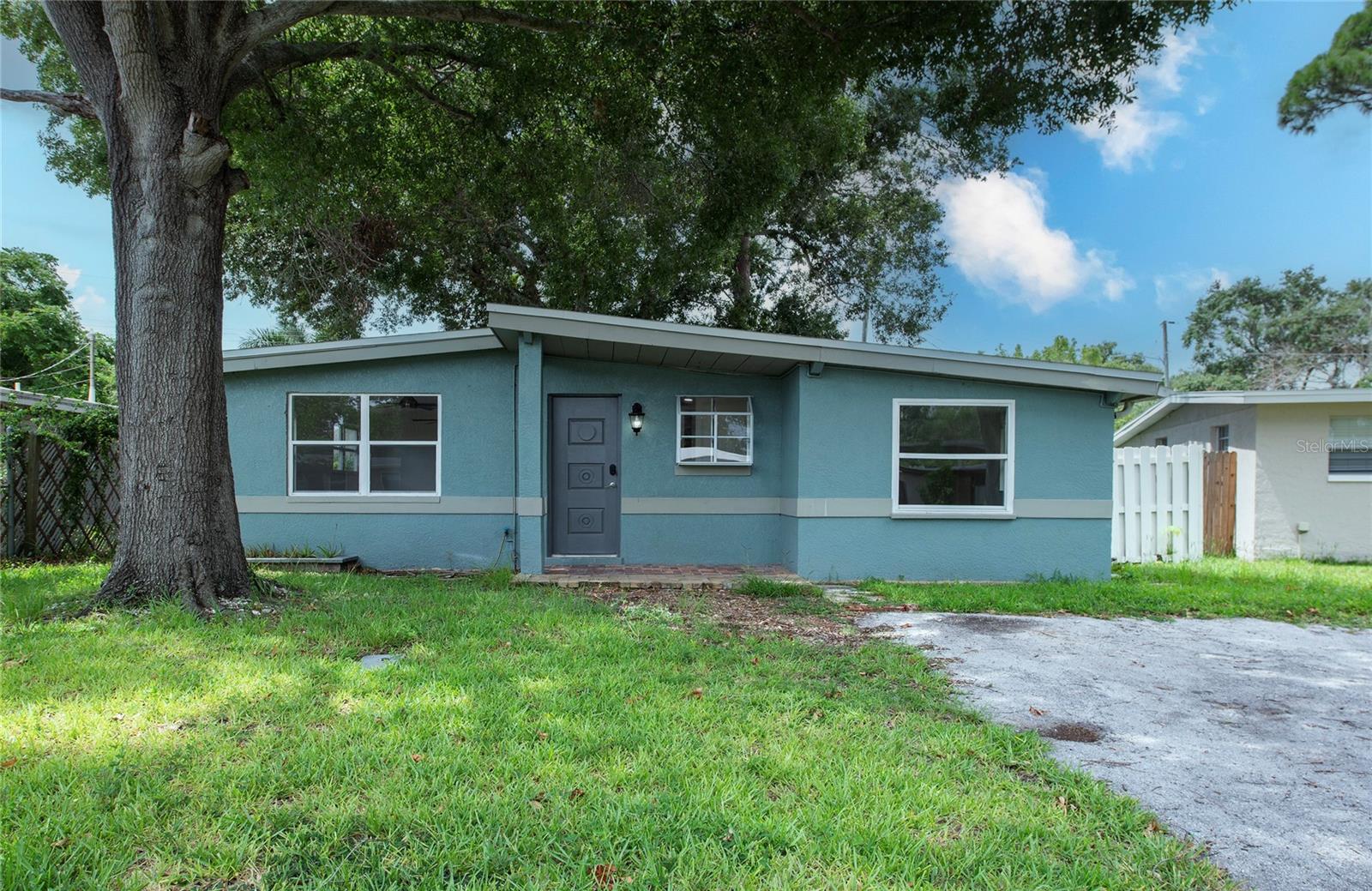 Single Family Residence em LARGO, FL - Daniel Dourado