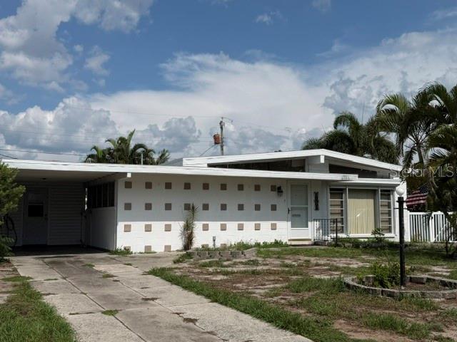 Single Family Residence em BRADENTON, FL - Daniel Dourado