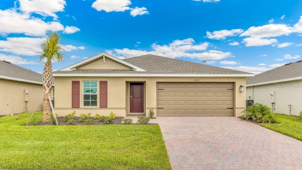 Single Family Residence in PORT CHARLOTTE, FL - Daniel Dourado