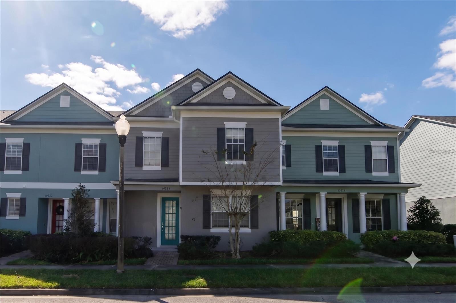 Townhouse in ORLANDO, FL - Daniel Dourado