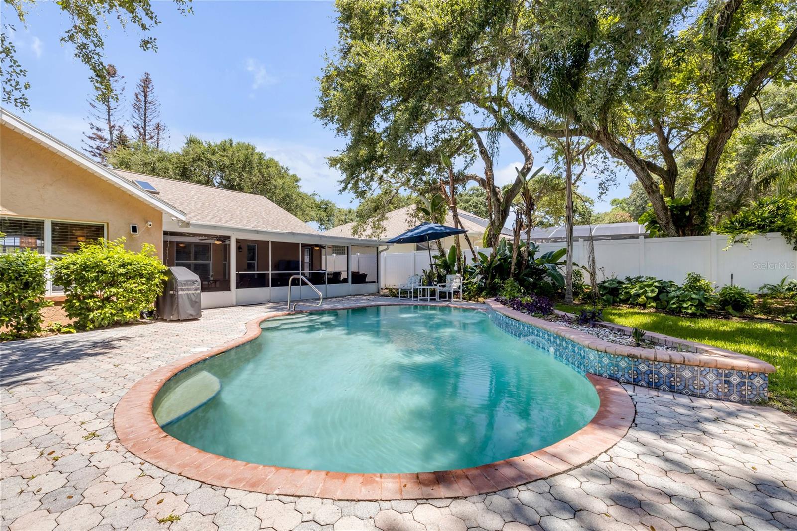 Single Family Residence in NEW SMYRNA BEACH, FL - Daniel Dourado