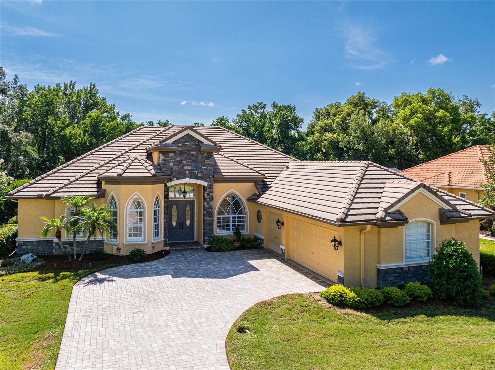 Single Family Residence in DADE CITY, FL - Daniel Dourado