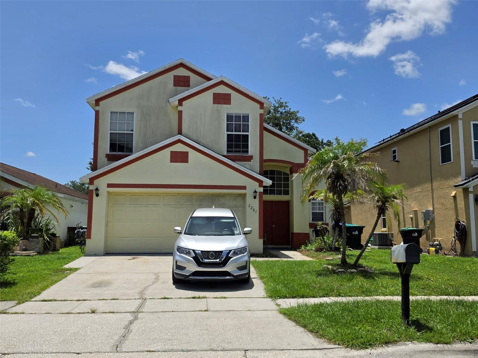 Single Family Residence in ORLANDO, FL - Daniel Dourado