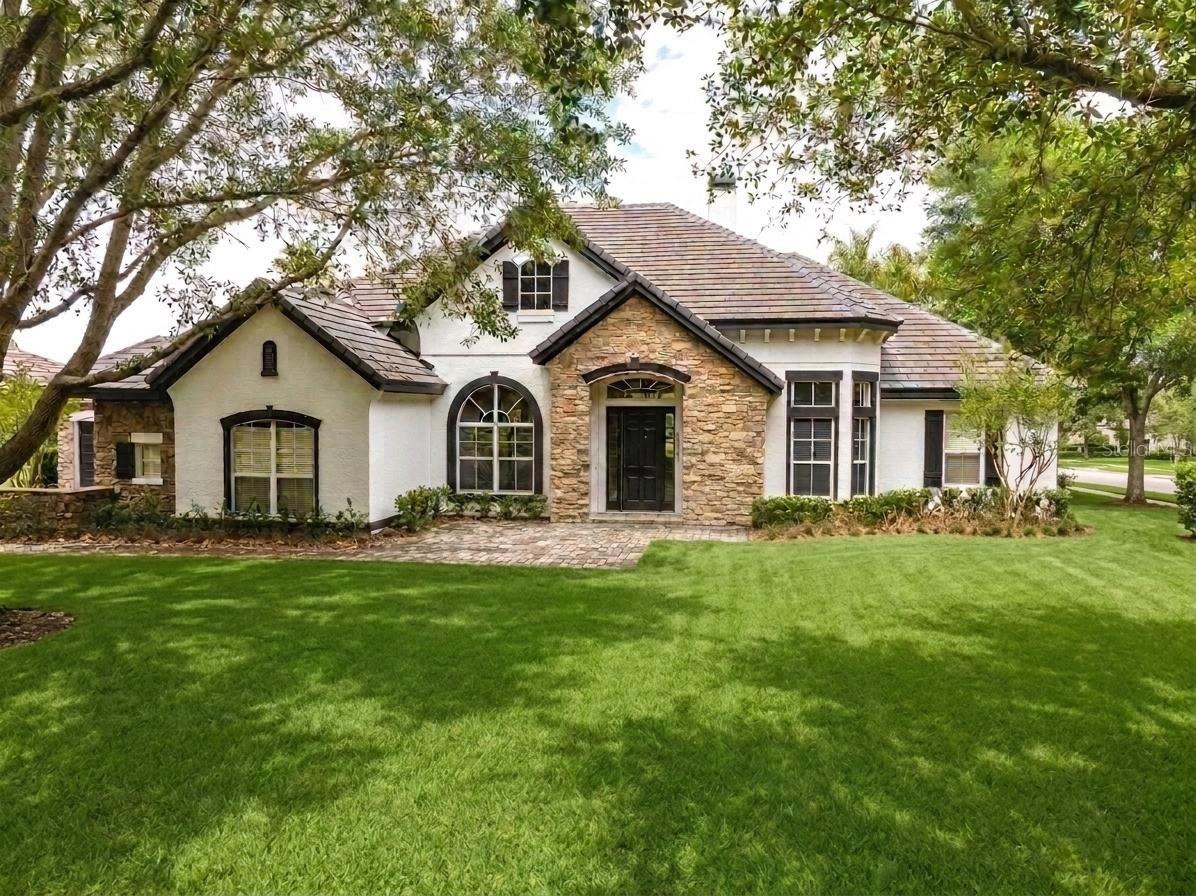 Single Family Residence in SORRENTO, FL - Daniel Dourado
