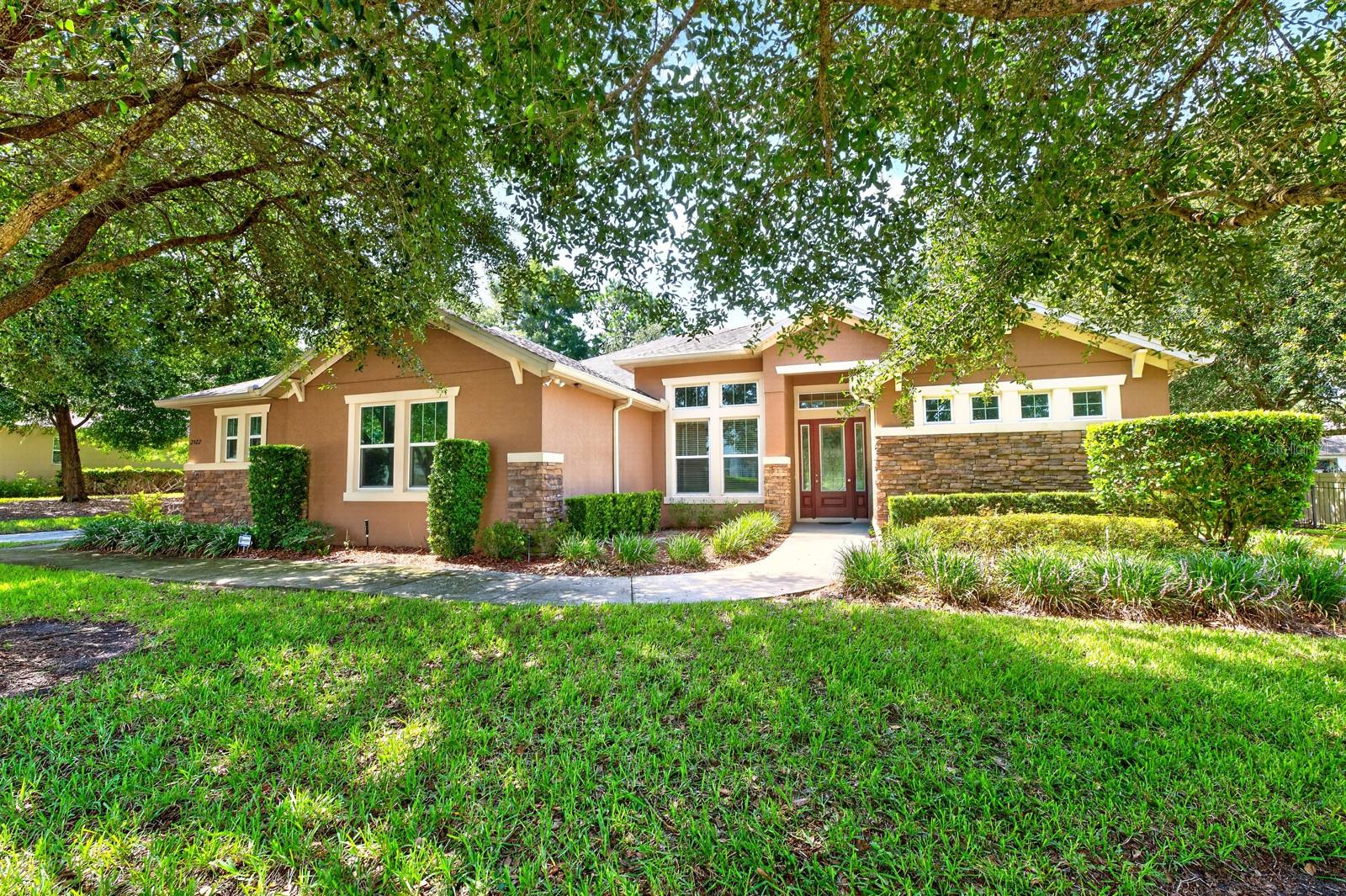 Single Family Residence in APOPKA, FL - Daniel Dourado