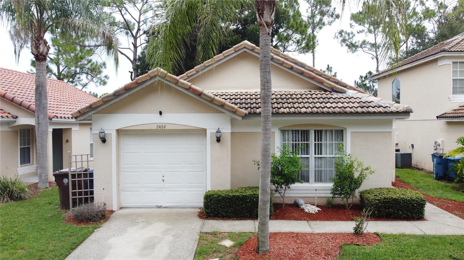 Single Family Residence in HAINES CITY, FL - Daniel Dourado