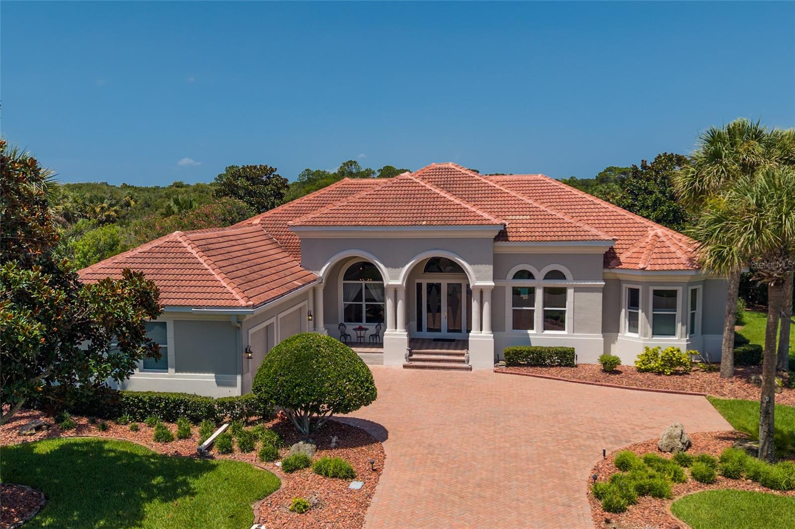 Single Family Residence in PALM COAST, FL - Daniel Dourado