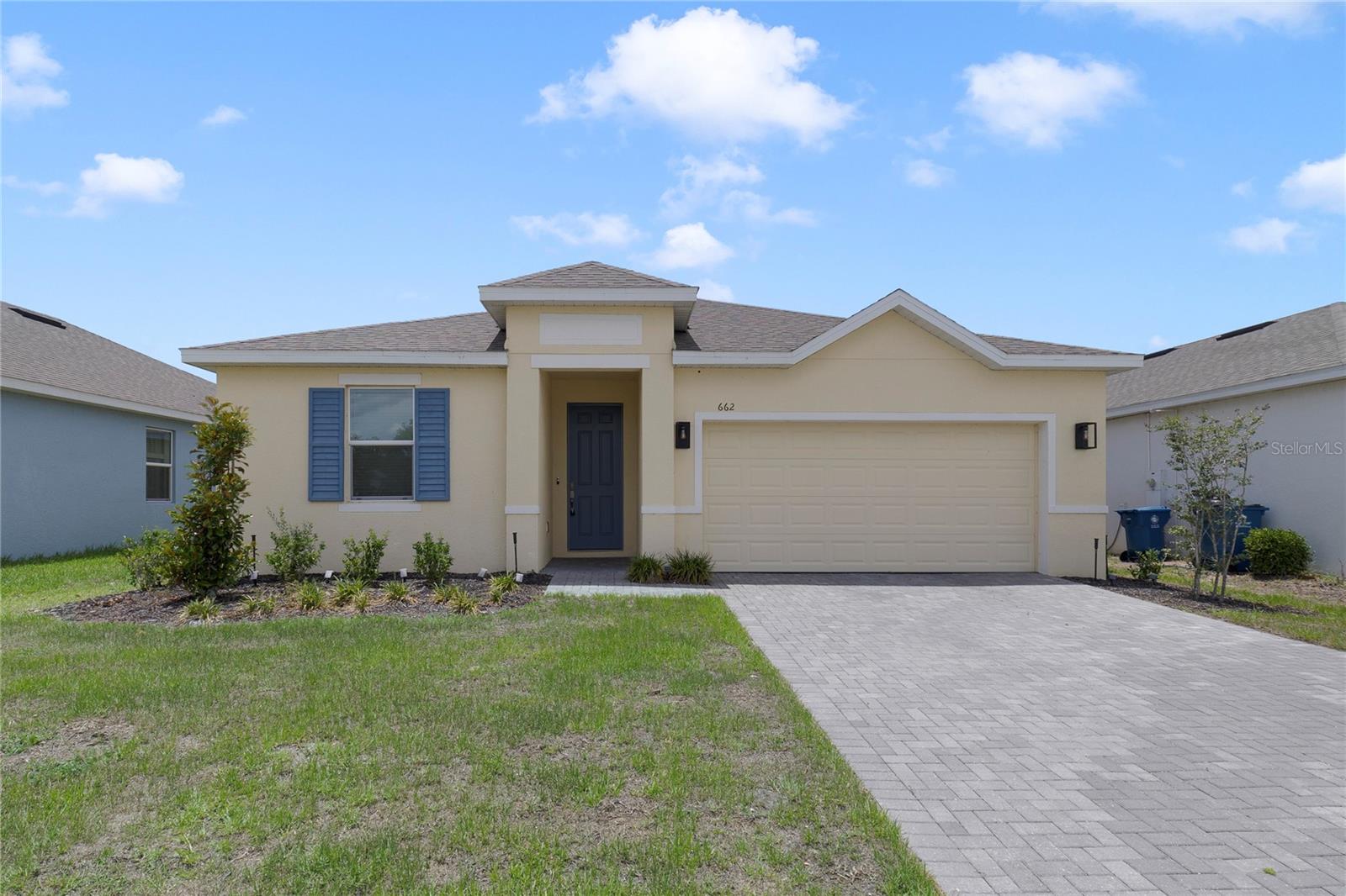 Single Family Residence in HAINES CITY, FL - Daniel Dourado