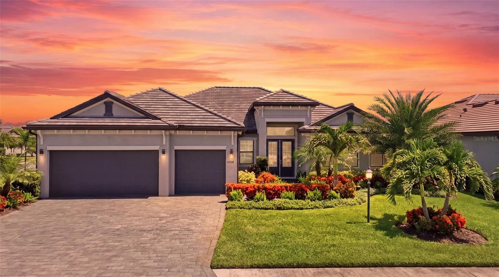Single Family Residence em BRADENTON, FL - Daniel Dourado