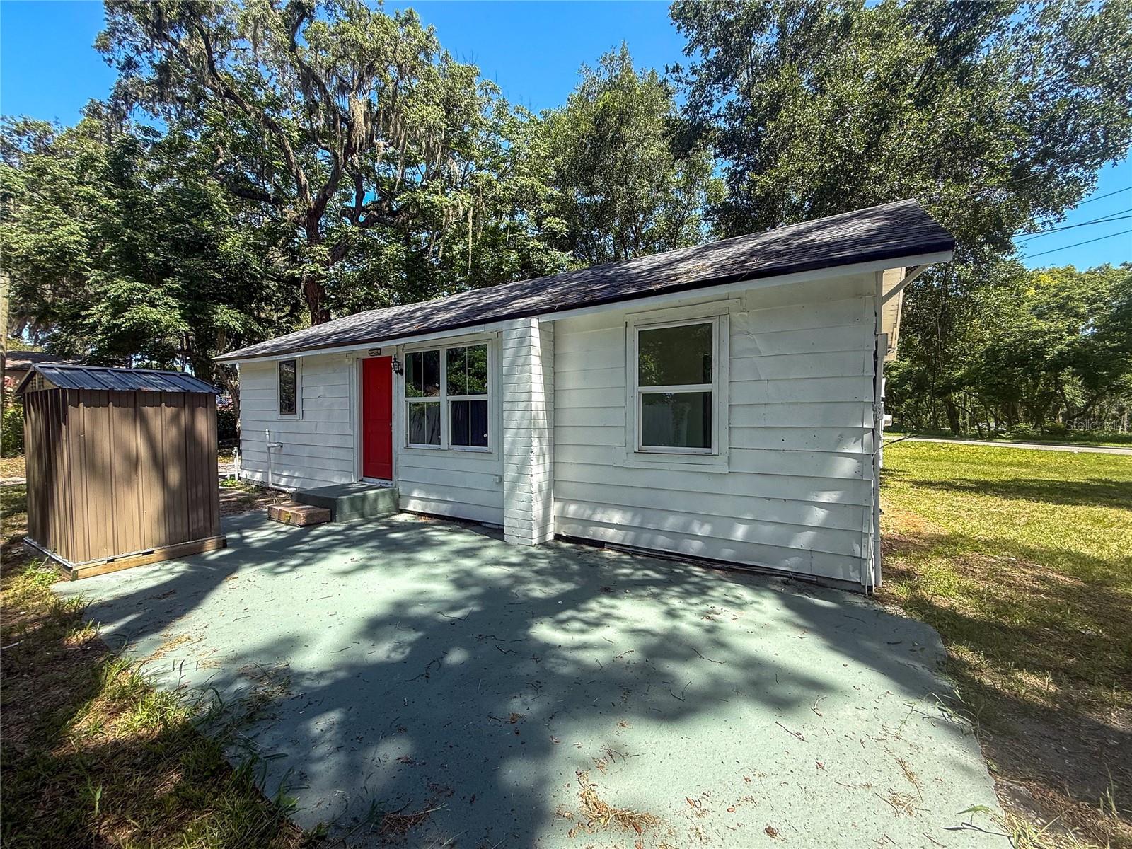 Single Family Residence in APOPKA, FL - Daniel Dourado