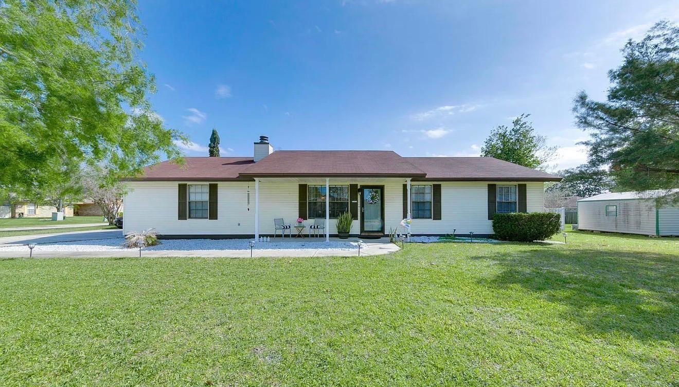 Single Family Residence em ORANGE PARK, FL - Daniel Dourado