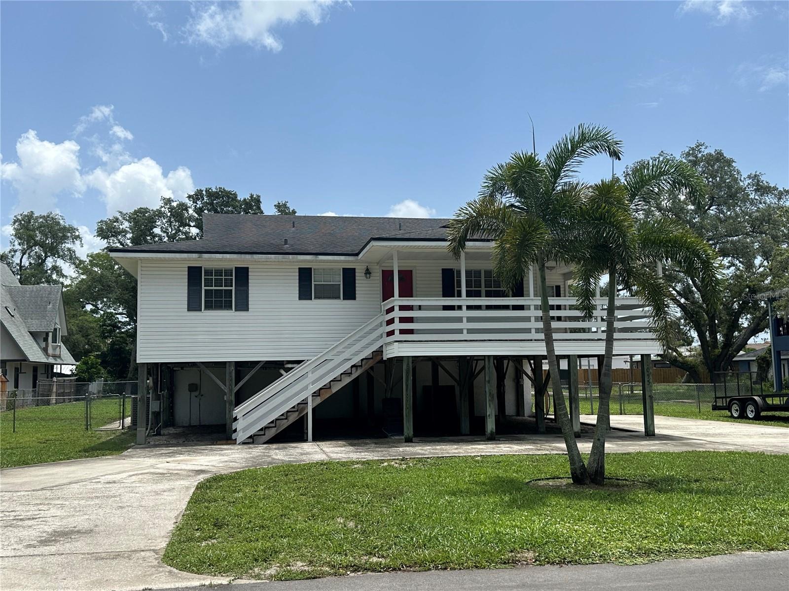Single Family Residence em LARGO, FL - Daniel Dourado