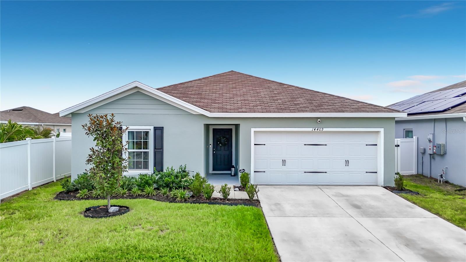 Single Family Residence in BROOKSVILLE, FL - Daniel Dourado