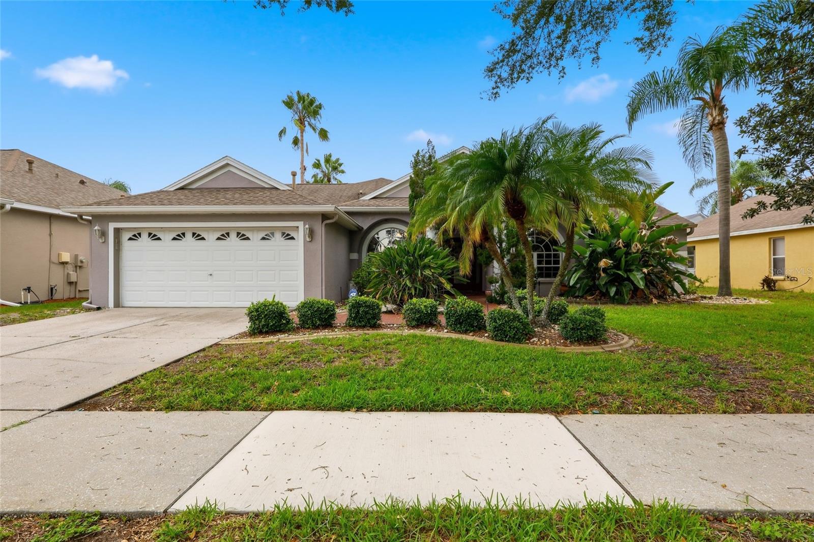 Single Family Residence em BRANDON, FL - Daniel Dourado