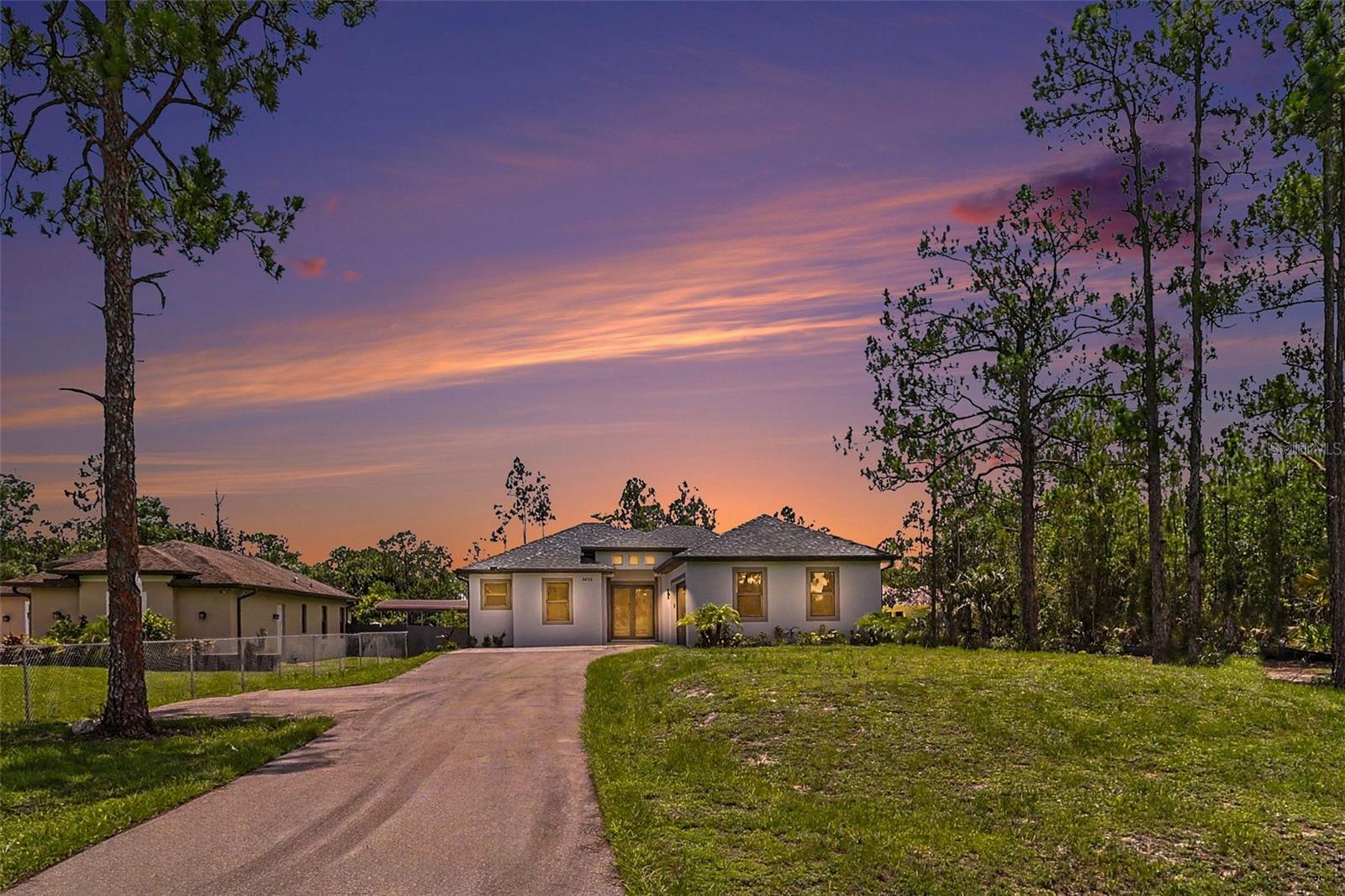 Single Family Residence in NAPLES, FL - Daniel Dourado