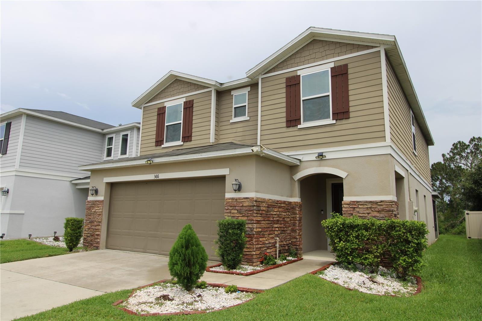 Single Family Residence in DAVENPORT, FL - Daniel Dourado