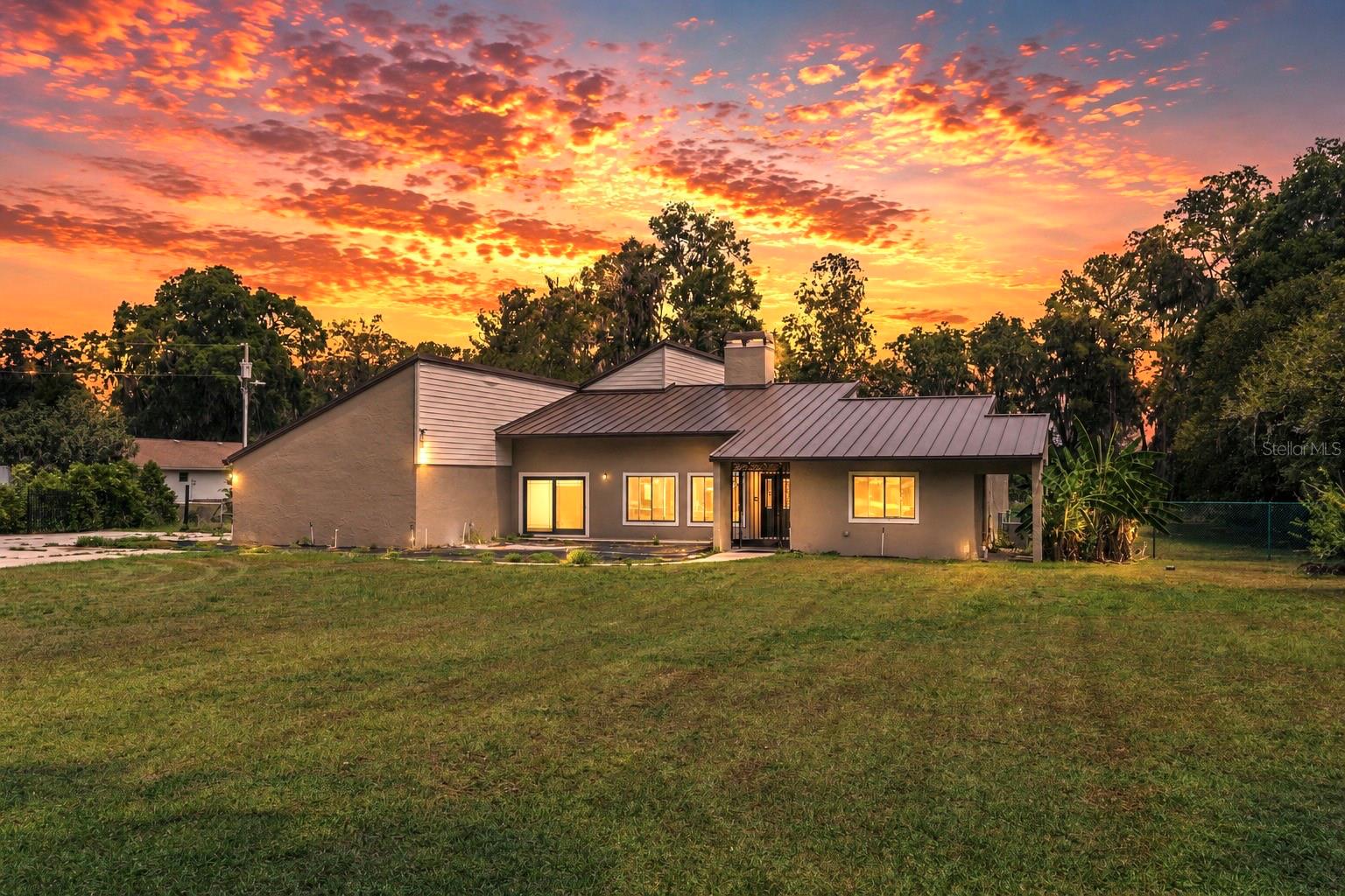 Single Family Residence in OCALA, FL - Daniel Dourado